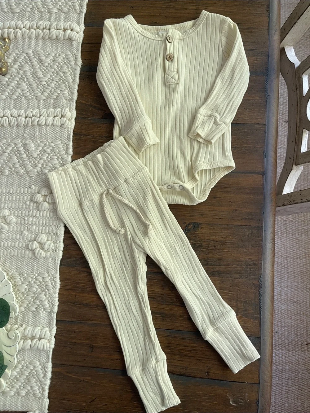 Ribbed Two-Piece Baby Set — Cream